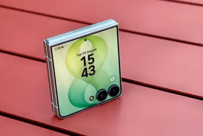 Samsung viker sig: Kör alla appar på Galaxy Z Flip 8:s yttre skärm